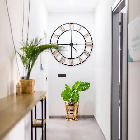 Sole Apartment *